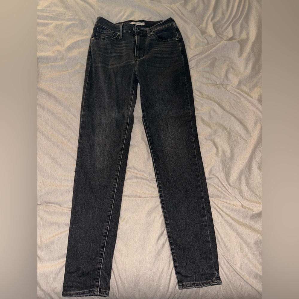 Women's 721 High Rise Skinny Black Levi’s Jeans Size 27